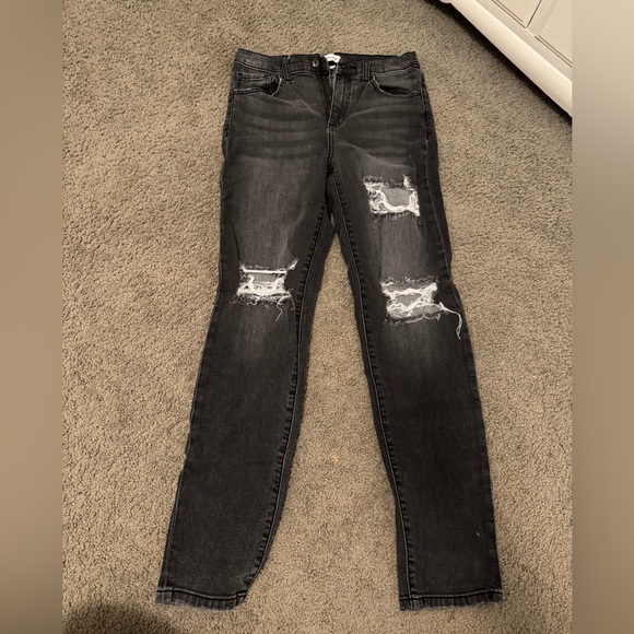 Women’s size 5, black jeans for sale! - Picture 3 of 5